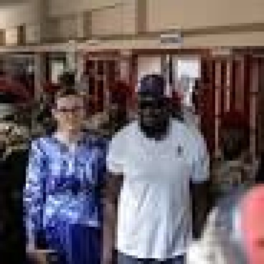 En Guinée, un projet de Constitution accusé de permettre à Mamadi Doumbouya de se maintenir au pouvoir